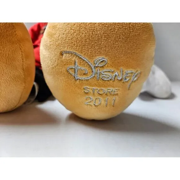 Mickey Mouse Disney Store 2011 Plush‎ - Picture 3 of 6